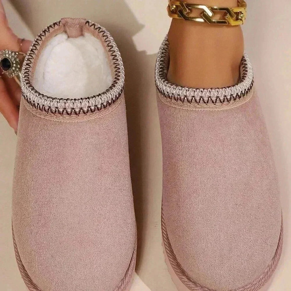Baby Pink Women's Ultra-Soft Plush Cozy Anti-Slip Slip-On Slippers - Picture 5 of 6